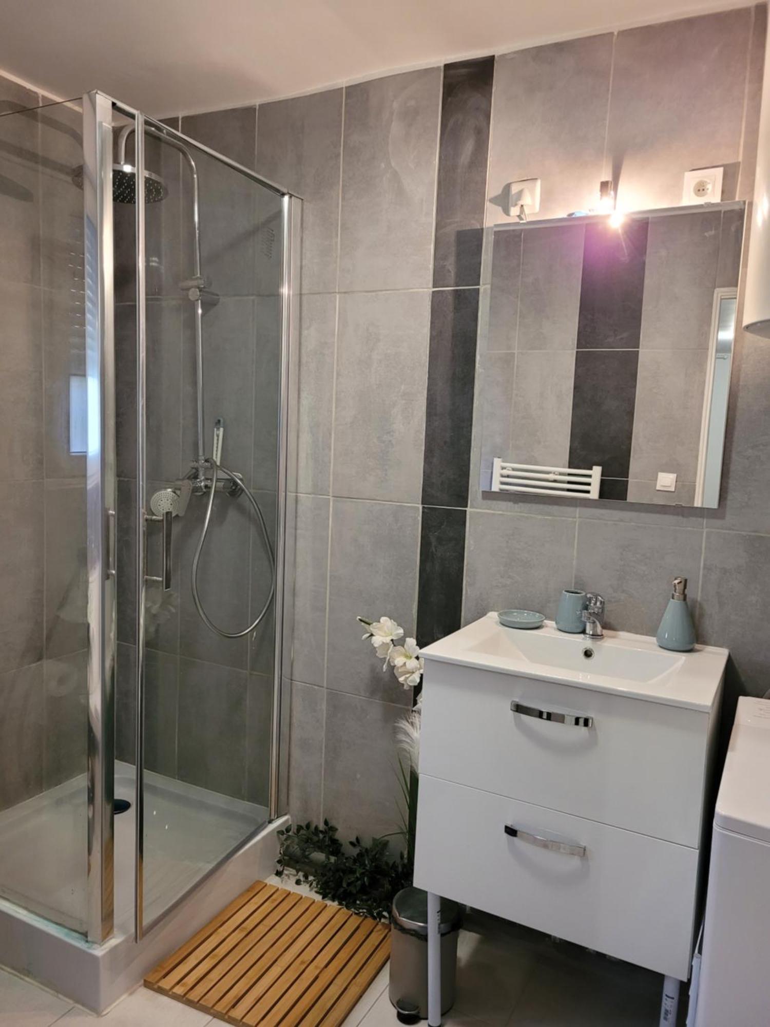 Cocooning House 204 Suite Green- Superb Studio Aeroport Paris Roissy Cdg, Parc Asterix, Chateau De Chantilly, Stade De France Survilliers Exteriör bild