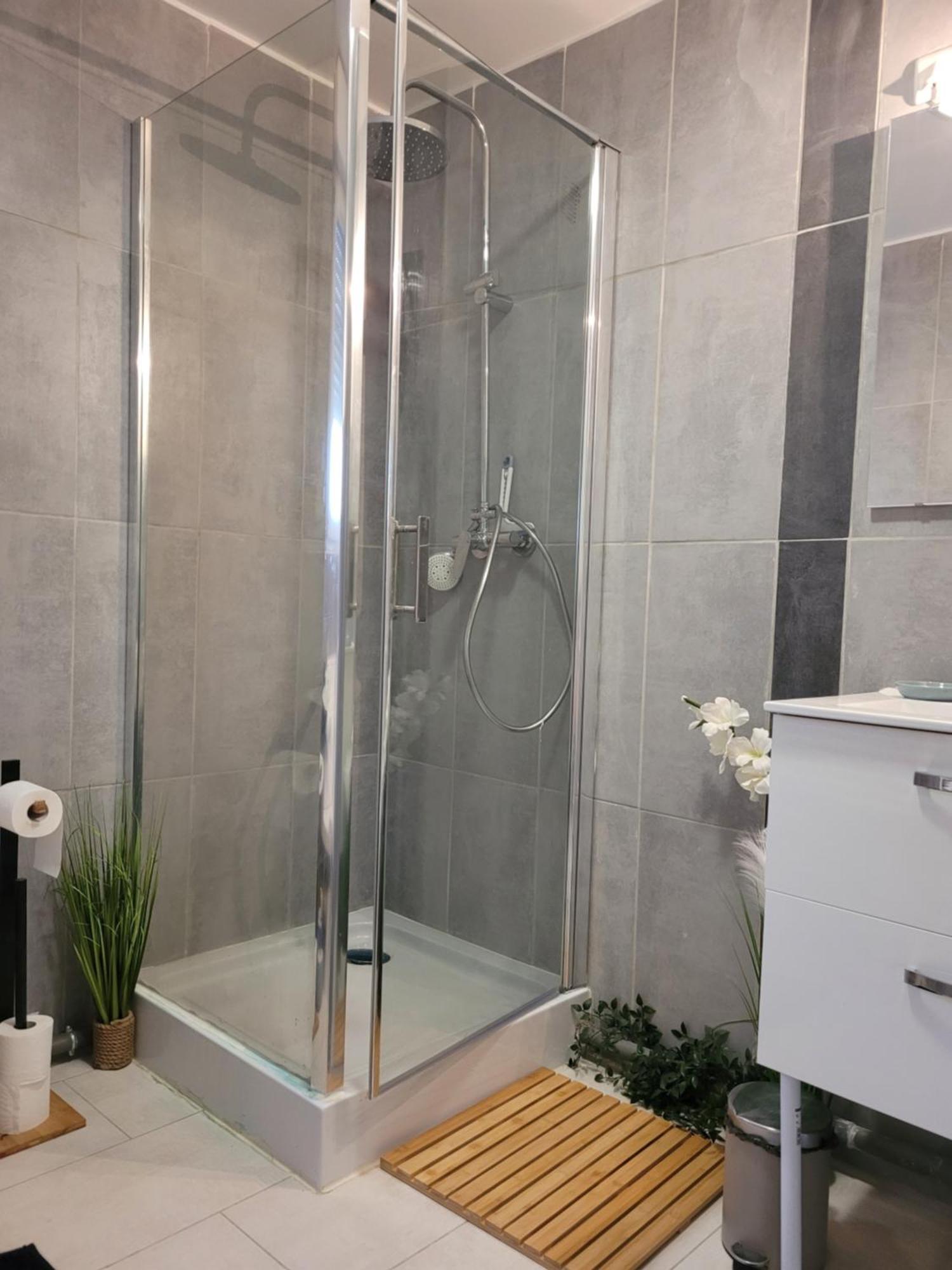 Cocooning House 204 Suite Green- Superb Studio Aeroport Paris Roissy Cdg, Parc Asterix, Chateau De Chantilly, Stade De France Survilliers Exteriör bild